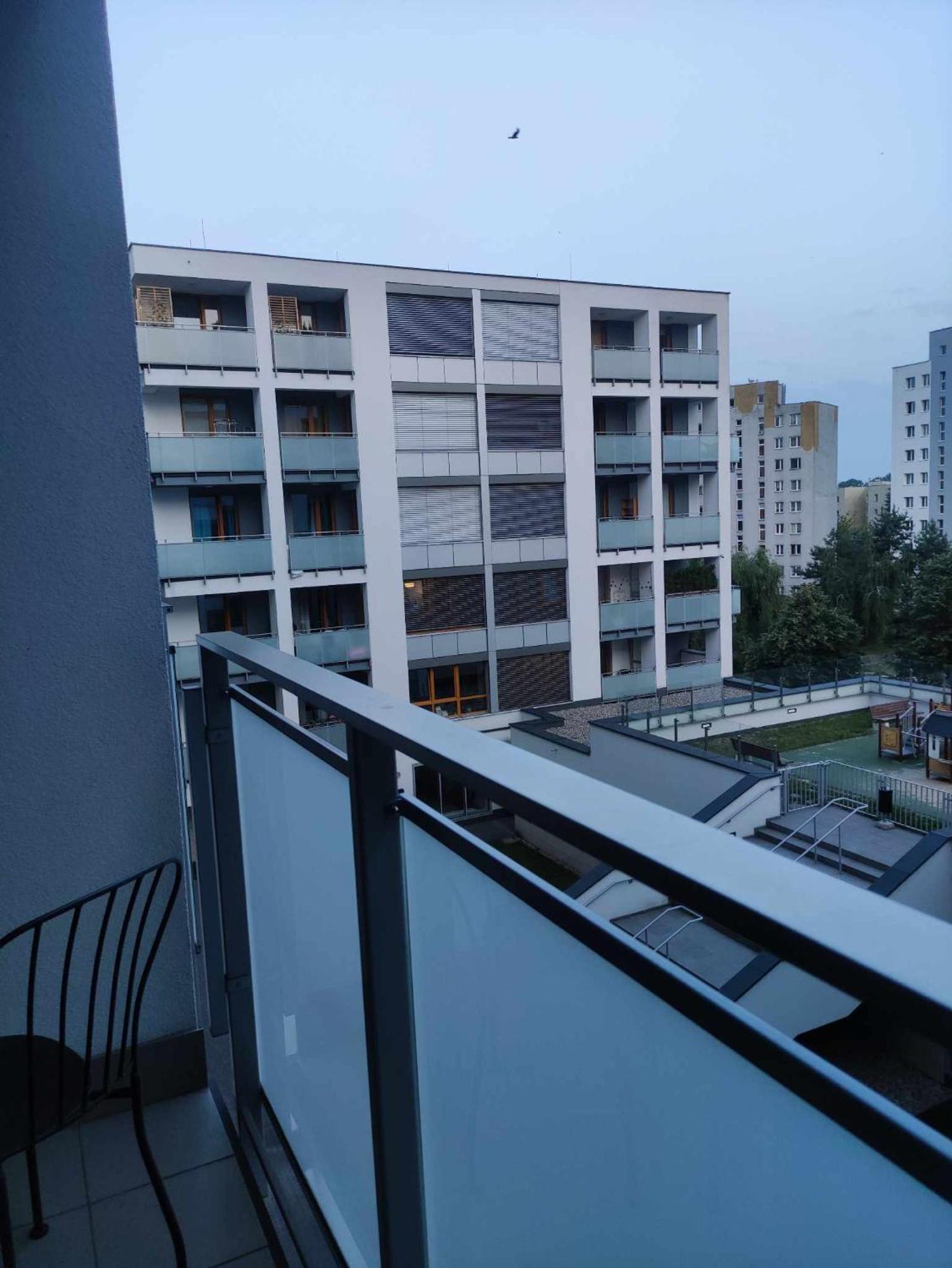 Apartamenty Metro Targowek 27 Warschau Exterior foto